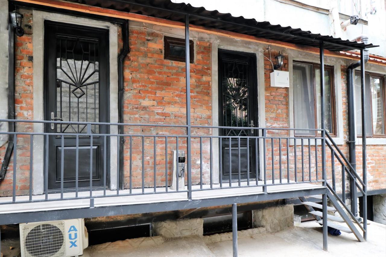 Apartment On Gudiashvili Tbilisi Buitenkant foto